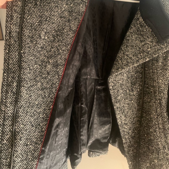 Express Jacket - Picture 7 of 8